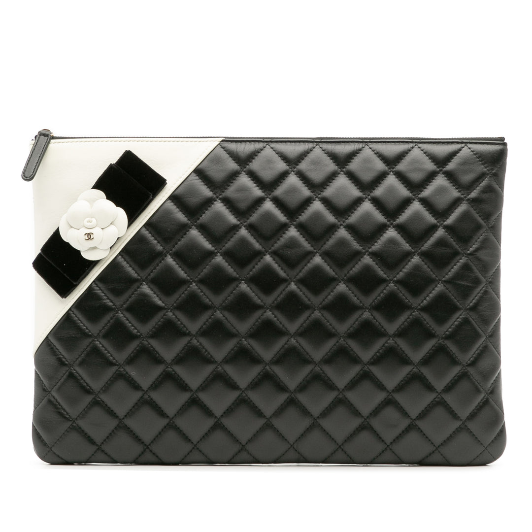 Large Quilted Lambskin Camellia O Case Clutch Black - Gaby Paris