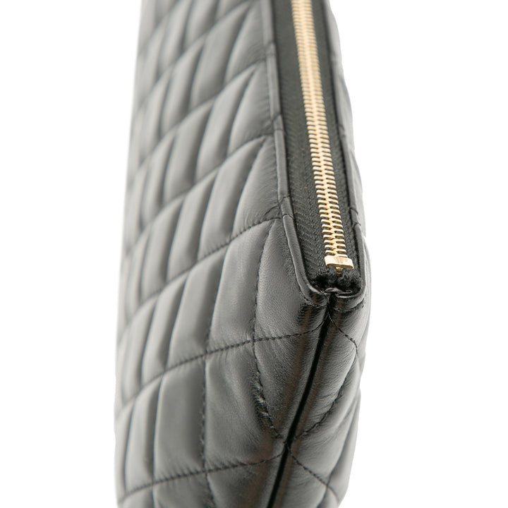 Large Quilted Lambskin Camellia O Case Clutch Black - Gaby Paris