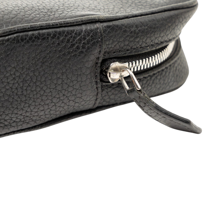 Louis Vuitton Taiga Kasai
