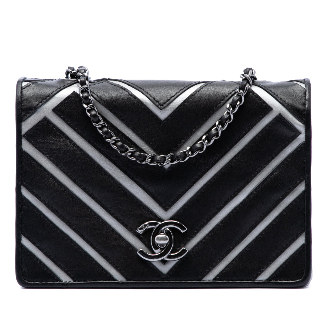 Chanel Small Chevron Cuir d’agneau Couture à rabat