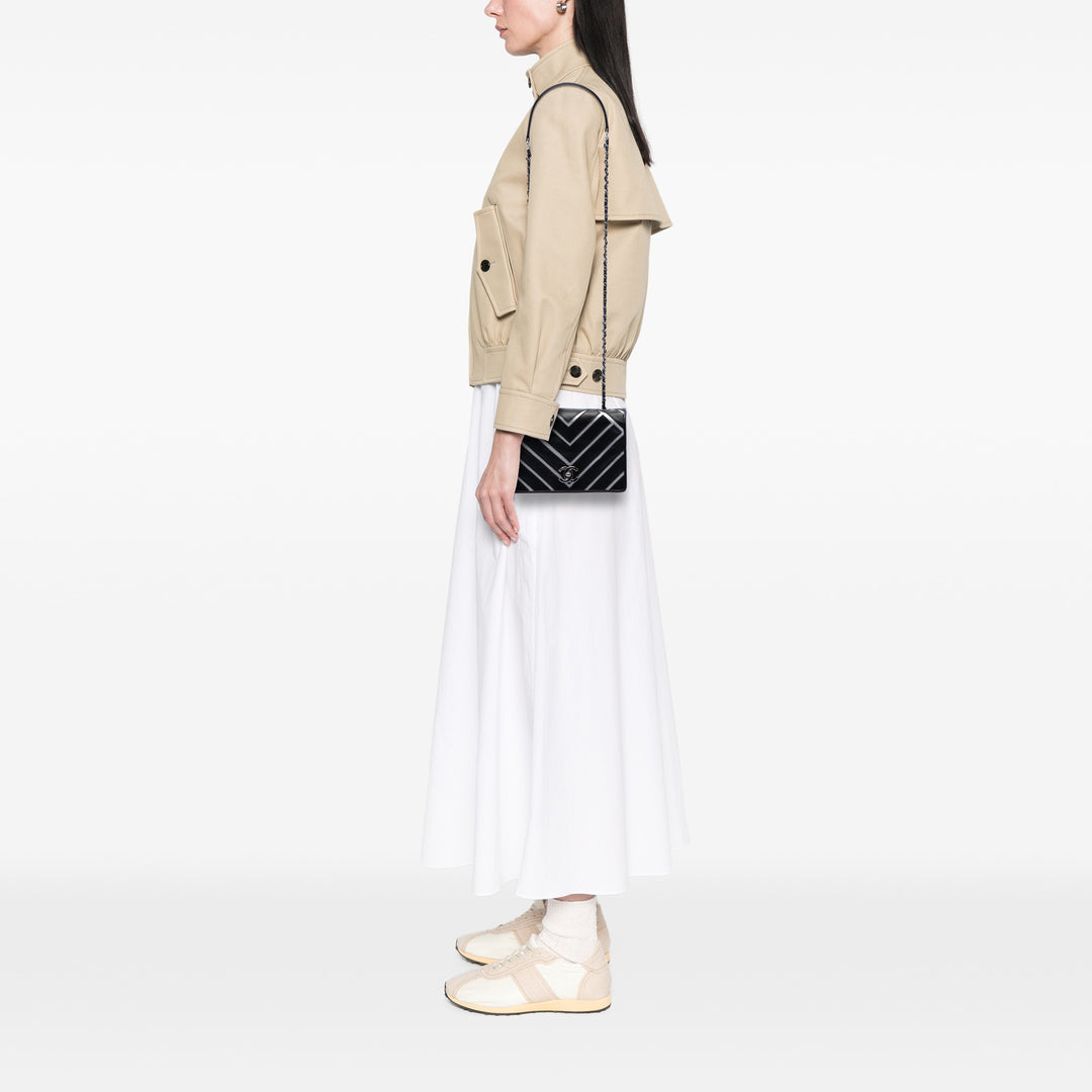 Chanel Small Chevron Cuir d’agneau Couture à rabat