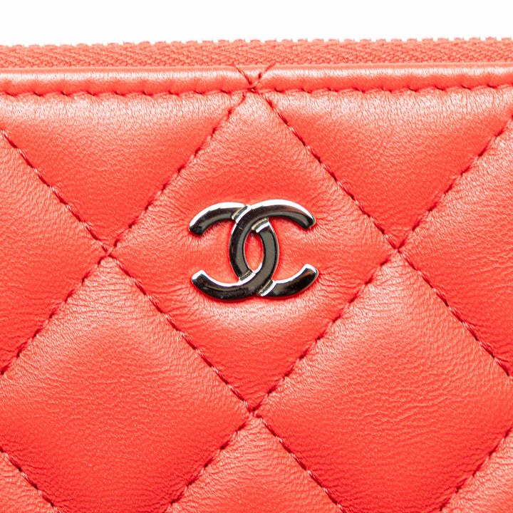 Large Quilted Lambskin O Case Clutch Red - Gaby Paris