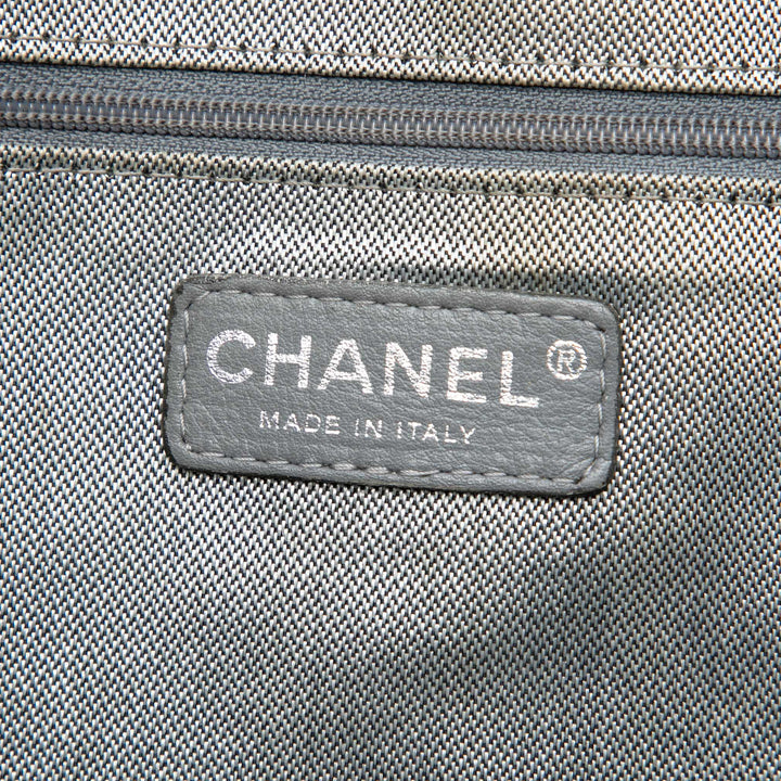 Chanel Large Cuir d’agneau Vertical Matelassé Mademoiselle Cabas