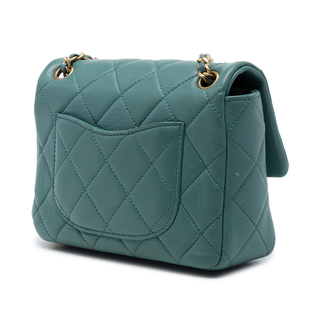 Chanel CC Matelassé Multi Chaîne Rabat simple Mini Cuir de veau Vert – vue 2 – GABY PARIS