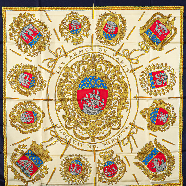 Hermès Les Armes de Paris Soie Foulard Blanc – GABY PARIS Authentique