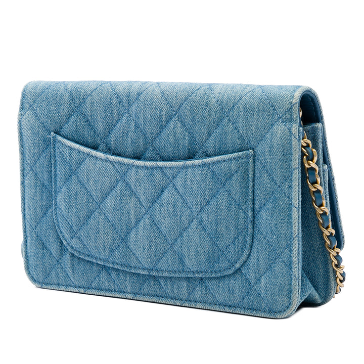 Chanel CC Matelassé Perle Crush Wallet on Chain Jean Bleu – vue 2 – GABY PARIS
