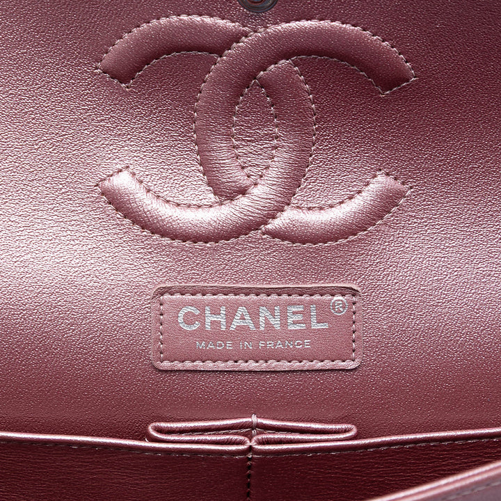 Chanel Medium Metallic Classic Cuir d’agneau Double rabat