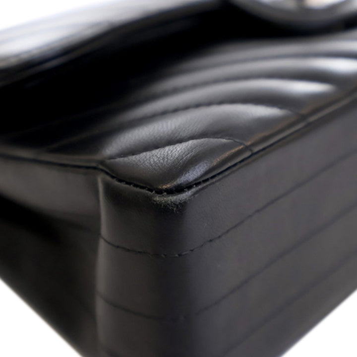 Chanel Small Classic Chevron Cuir d’agneau Double rabat