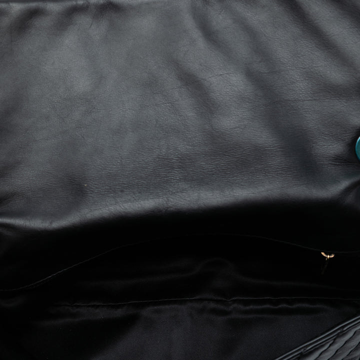 Chanel Jumbo Chevron Iridescent Cuir de veau Surpique à rabat