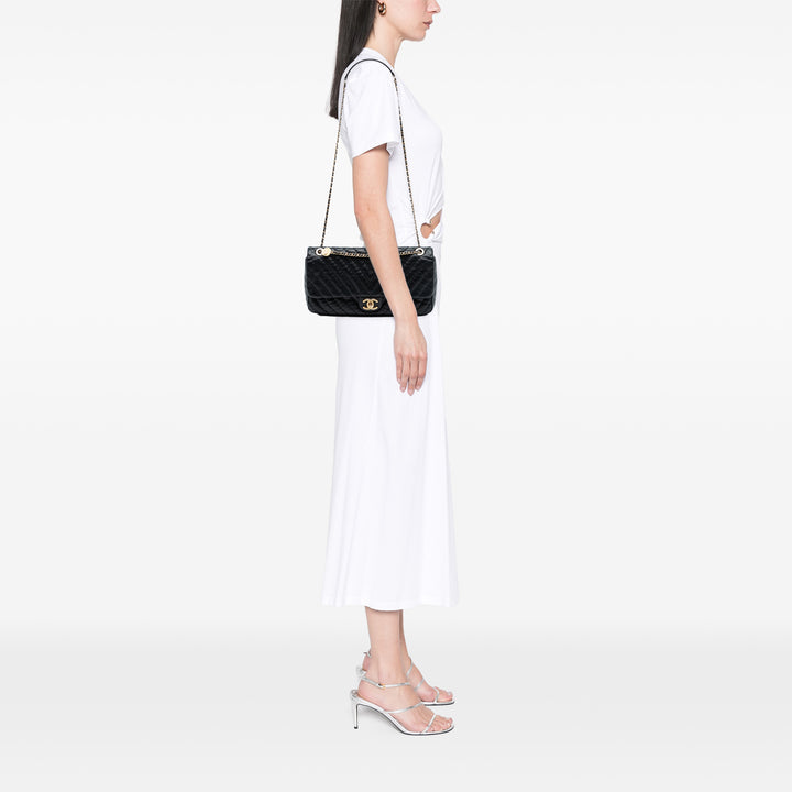 Chanel Jumbo Chevron Iridescent Cuir de veau Surpique à rabat