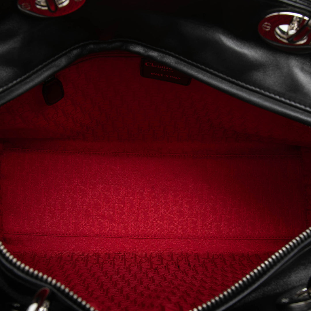 Lady Dior Cannage Grand Cuir d'agneau Noir