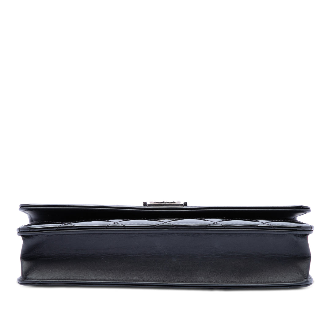 Chanel Matelassé Cuir verni Boy Wallet on Chain