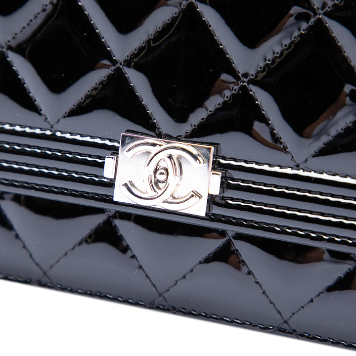 Chanel Matelassé Cuir verni Boy Wallet on Chain