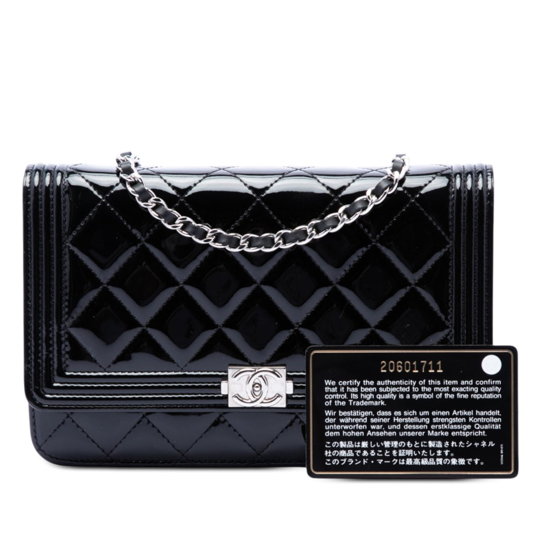 Chanel Matelassé Cuir verni Boy Wallet on Chain