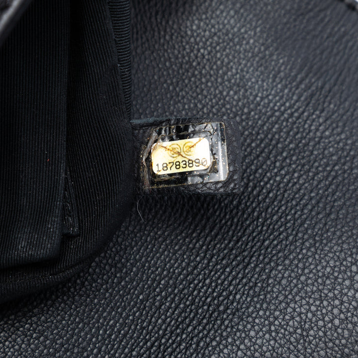 Chanel Boy Reverso à rabat Moyen Cuir de veau