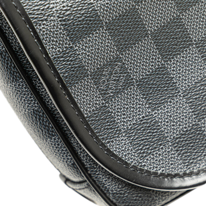 Damier Graphite Hanging Toiletry Kit Pouch Black - Gaby Paris