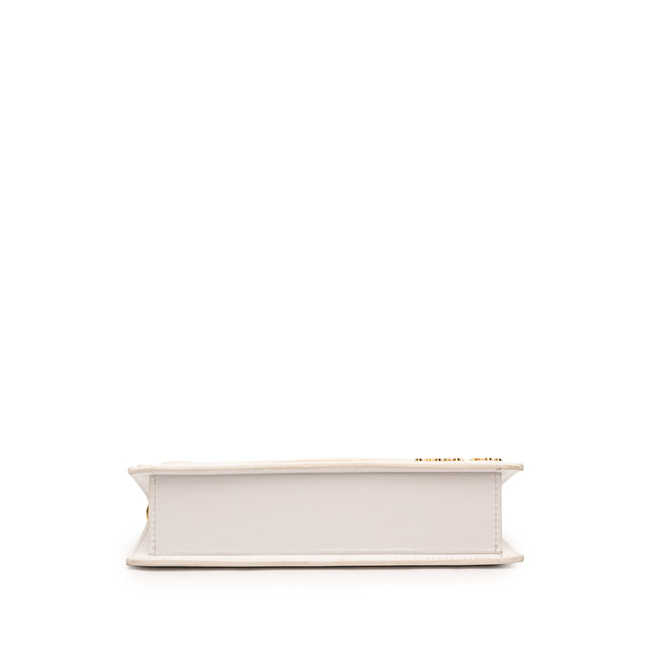 Jacquemus Sac à main Le Chiquito Long Cuir de veau lisse Blanc – vue 3 – GABY PARIS