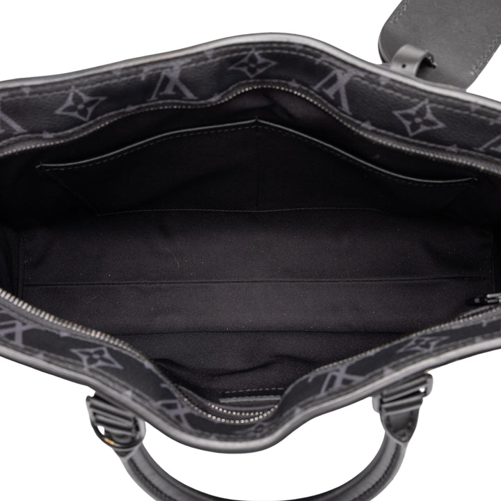 Louis Vuitton Sac Plat Horizontal Zipper Monogram Eclipse Noir