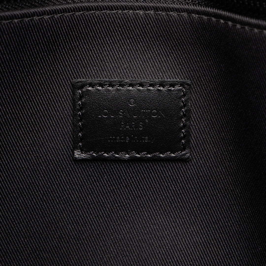 Louis Vuitton Sac Plat Horizontal Zipper Monogram Eclipse Noir