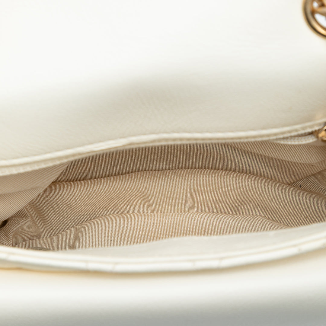 Chanel Small CC Matelassé Cuir de veau Messenger à rabat – GABY PARIS Authentique