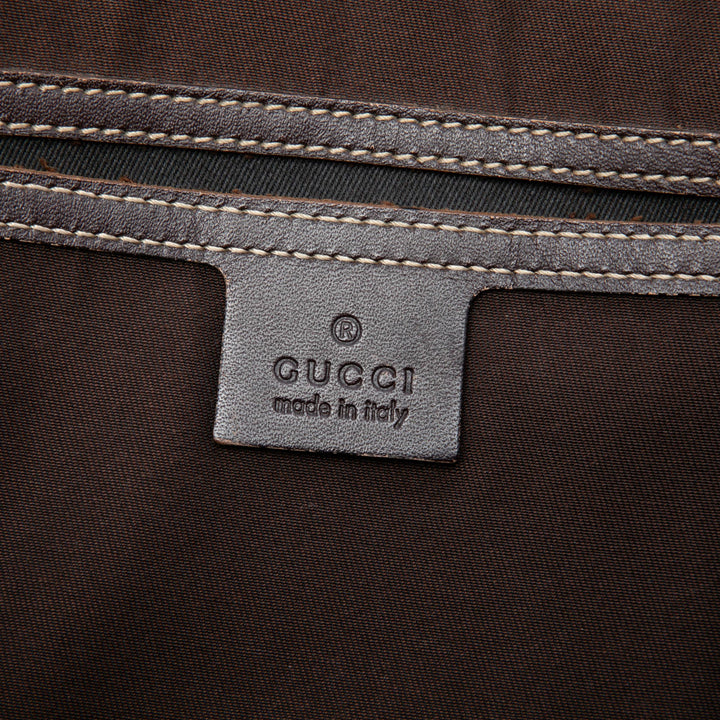 Gucci Business Sac Toile GG Supreme