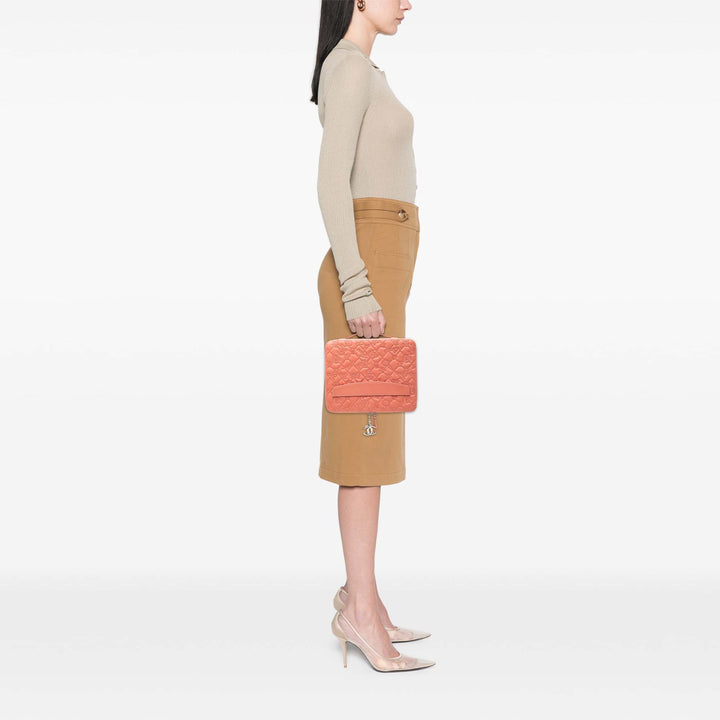 Chanel embossé Cuir d’agneau Lucky Symbols iPad Étui