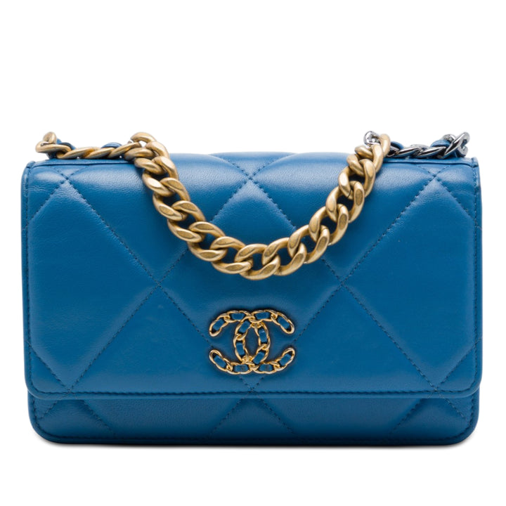Chanel Matelassé 19 Wallet on Chain Cuir d'agneau