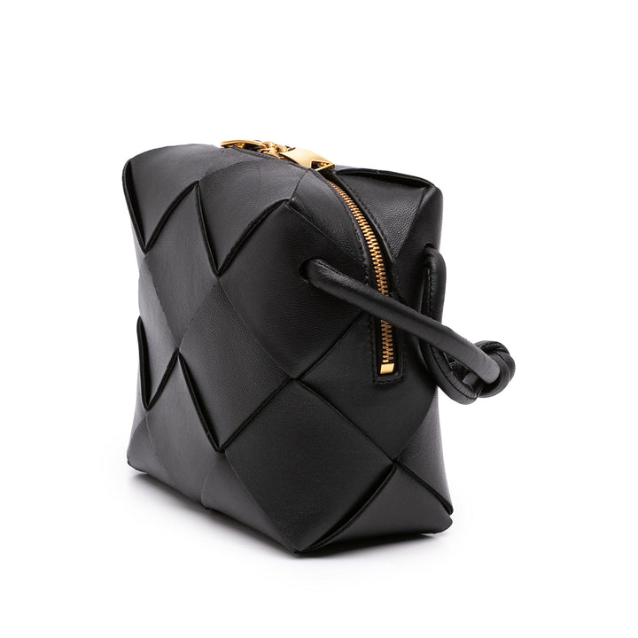 Bottega Veneta Intreccio Cassette Sac caméra Mini Cuir d'agneau Noir – vue 2 – GABY PARIS