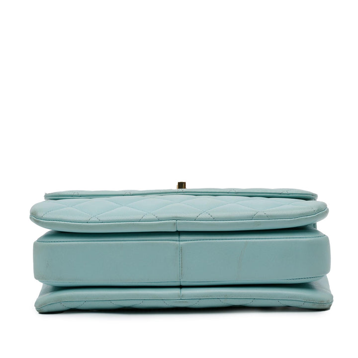 Chanel Small Quilted Cuir d’agneau Trendy CC Flap Bleu – GABY PARIS Authentique