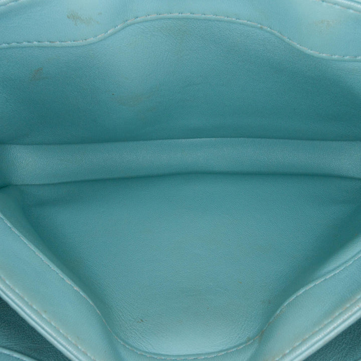 Chanel Small Quilted Cuir d’agneau Trendy CC Flap Bleu – GABY PARIS Authentique