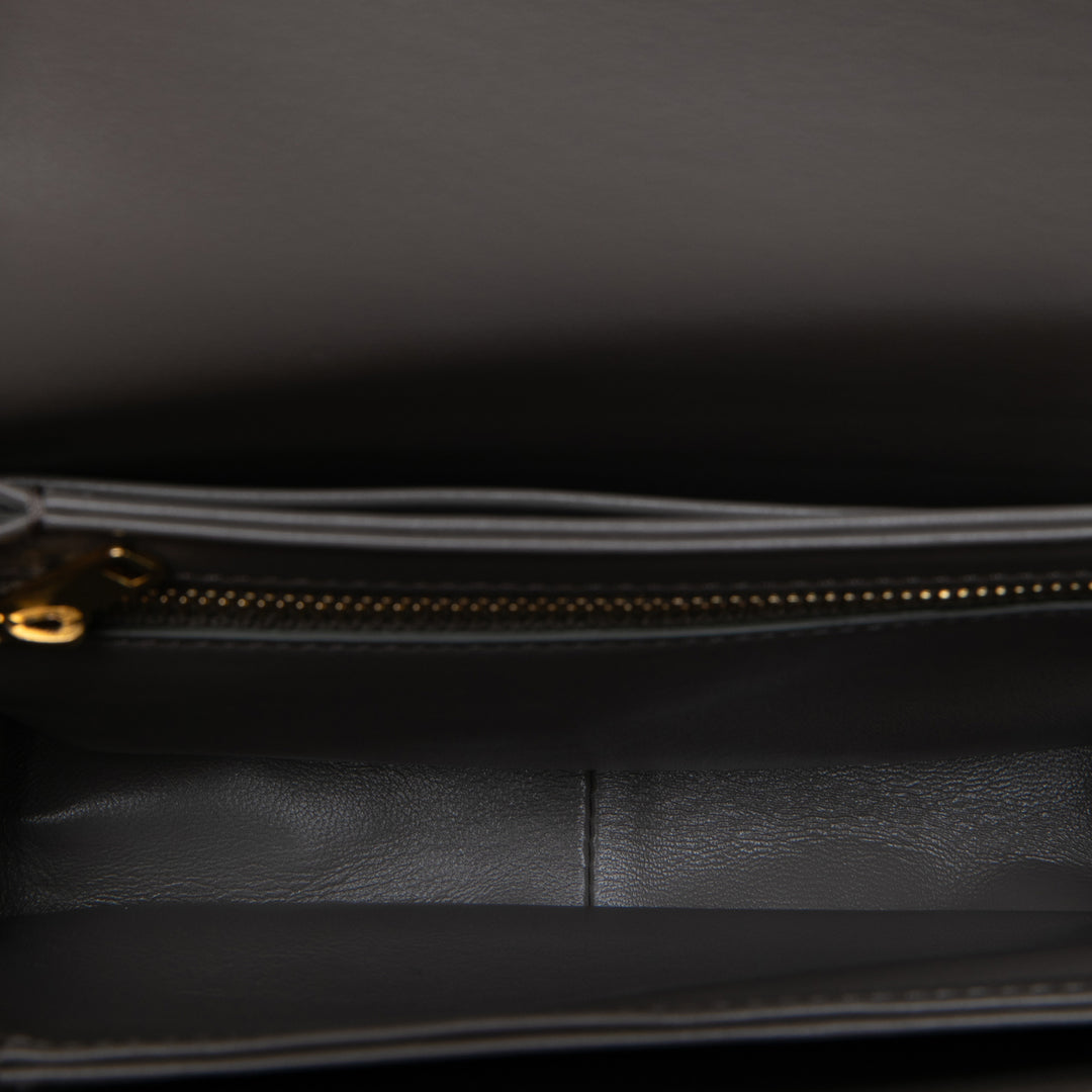 Celine brillant Triomphe Sac Teen Cuir de veau Marron – vue 4 – GABY PARIS