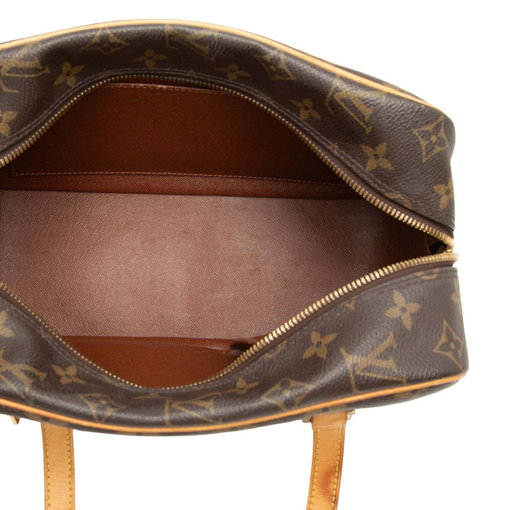 Cite MM Monogram Marron