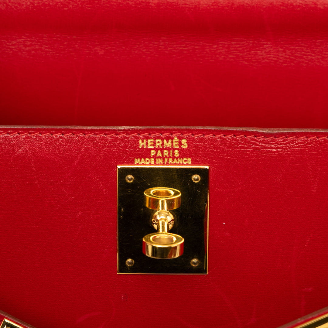 Hermès Sac à main Box Veau Kelly Sellier 28 Box Rouge – vue 5 – GABY PARIS