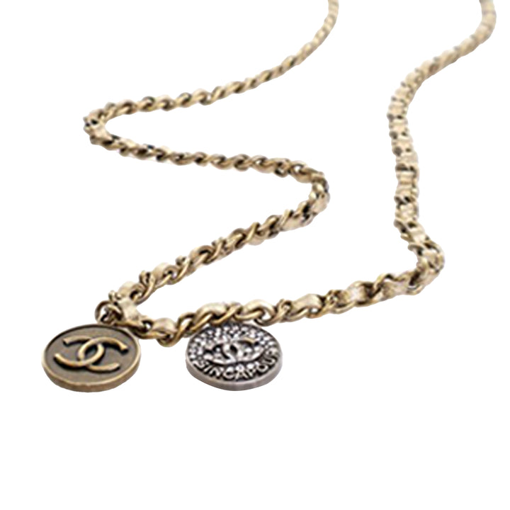 Chanel Small Micro Matelassé Metallic Cuir d'agneau Coin à rabat