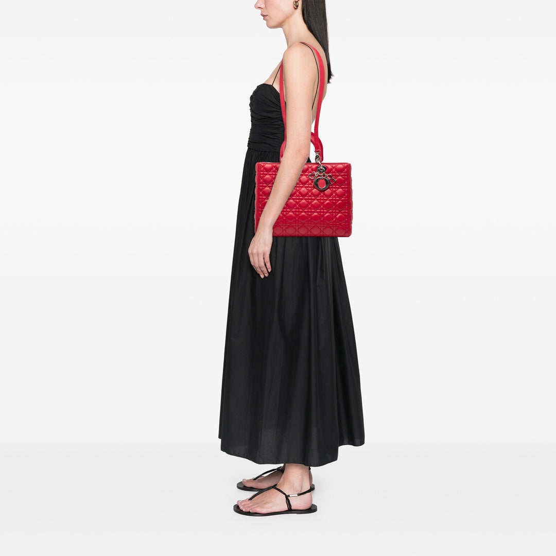 Lady Dior Cannage Grand Cuir d'agneau Rouge