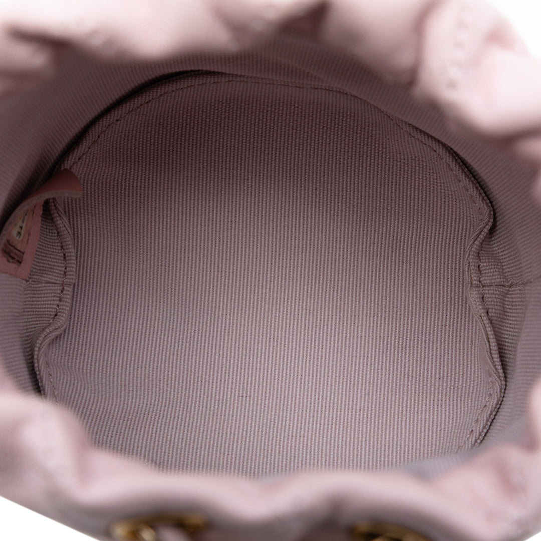 Chanel Mini Matelassé Cuir de veau About Perles Drawstring Bucket Bag