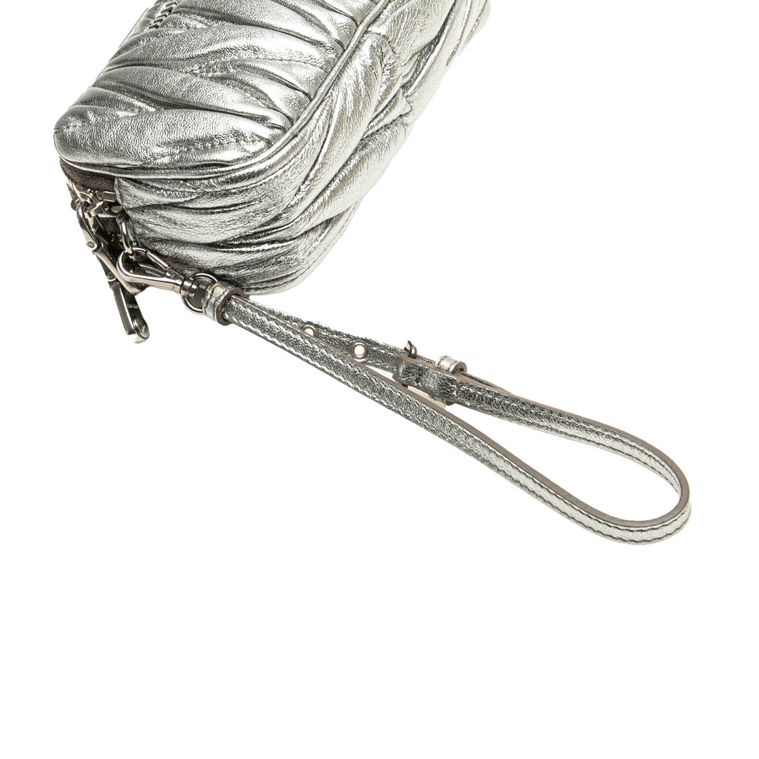 Miu Miu Nappa Matelasse Double Zip Pochette Argenté – GABY PARIS Authentique
