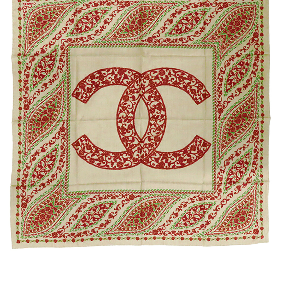 Chanel CC Camellia Foulard Soie
