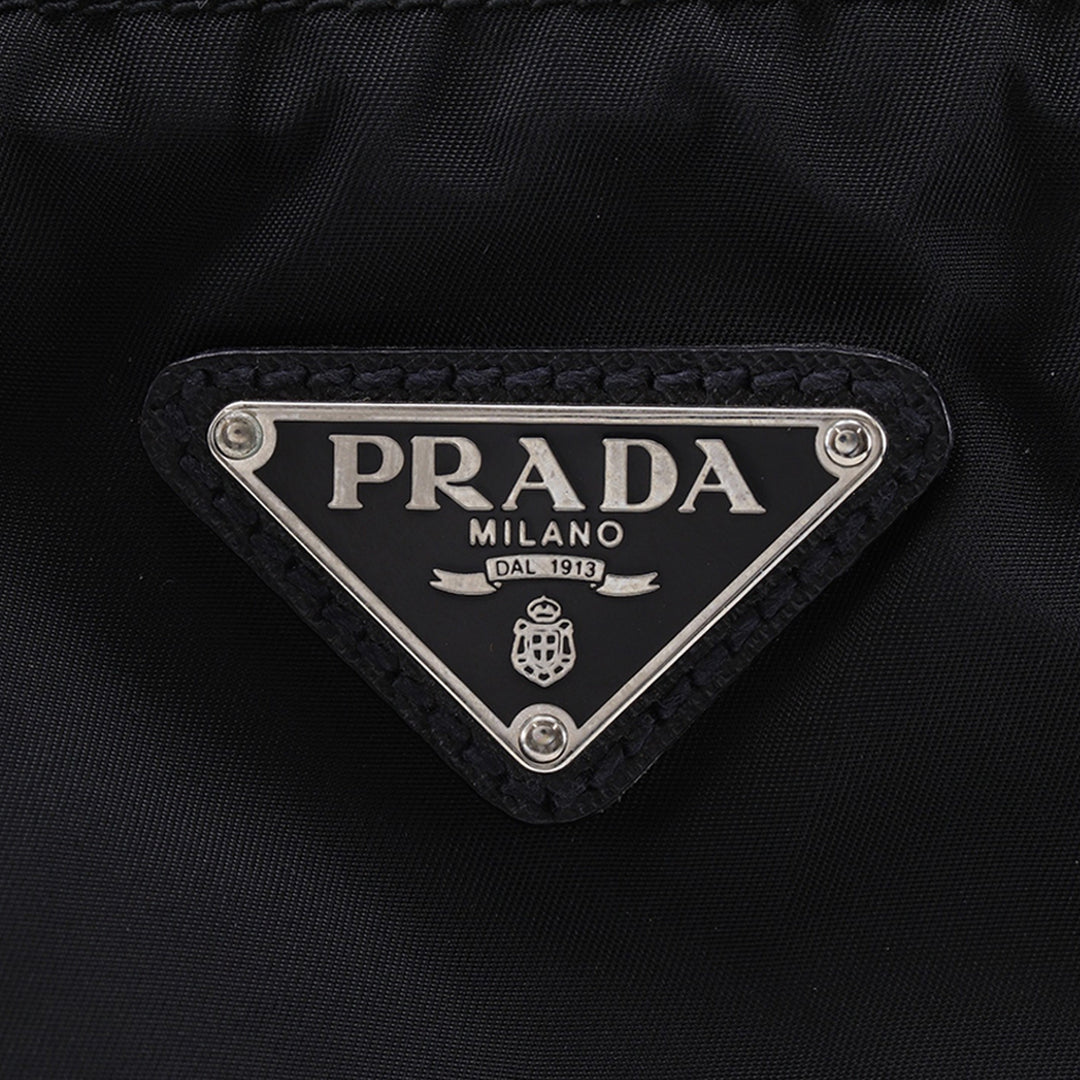 Prada Sac de voyage à finitions de voyage Saffiano Noir – vue 8 – GABY PARIS