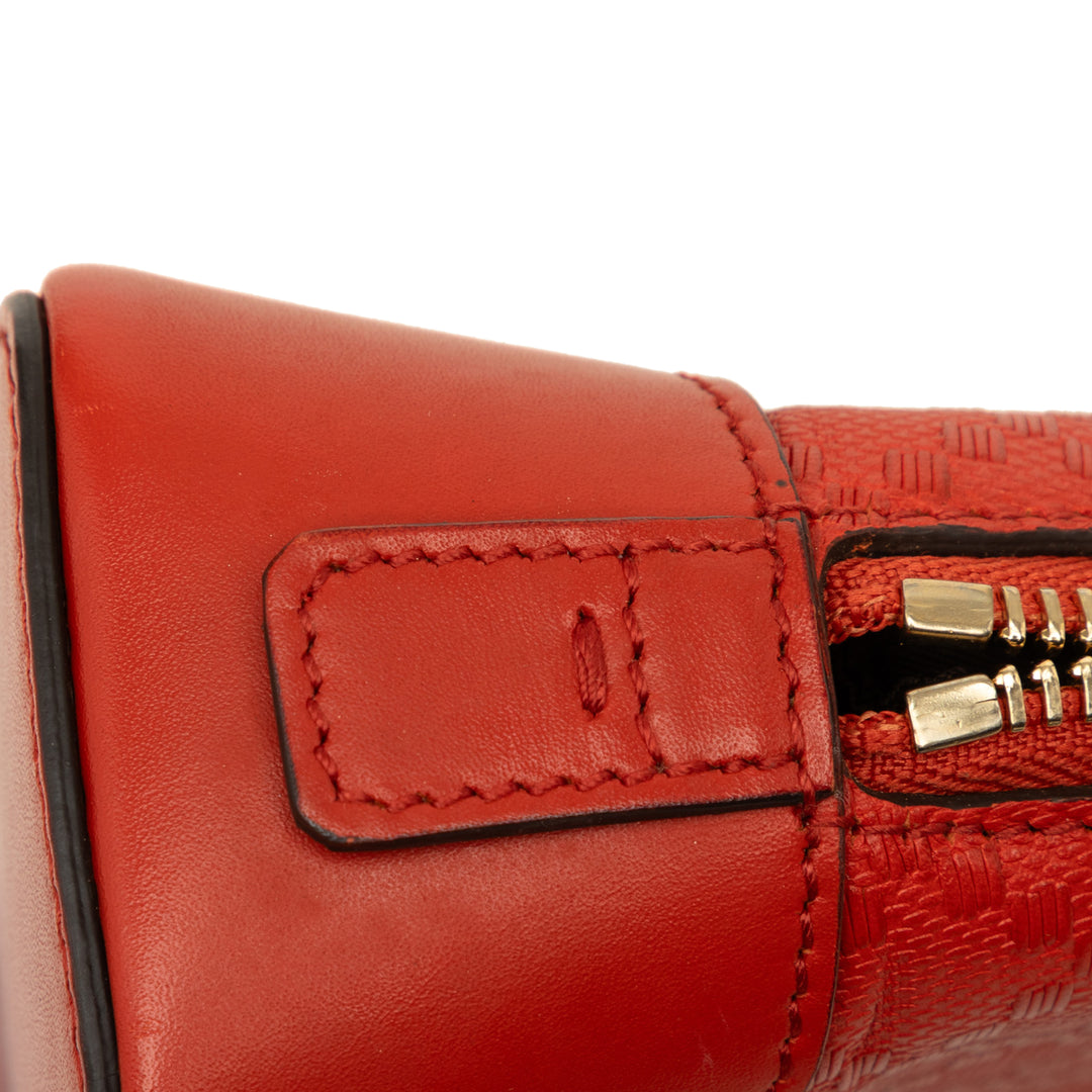 Gucci Trousse Diamante de maquillage Cuir de veau Rouge – vue 8 – GABY PARIS