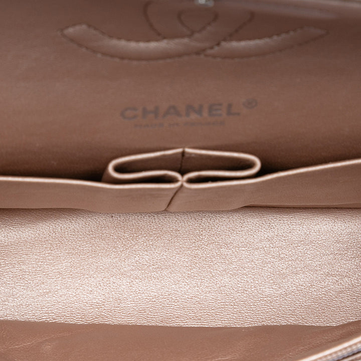 Chanel Medium Classic Cuir de veau Pixel Effect Double rabat