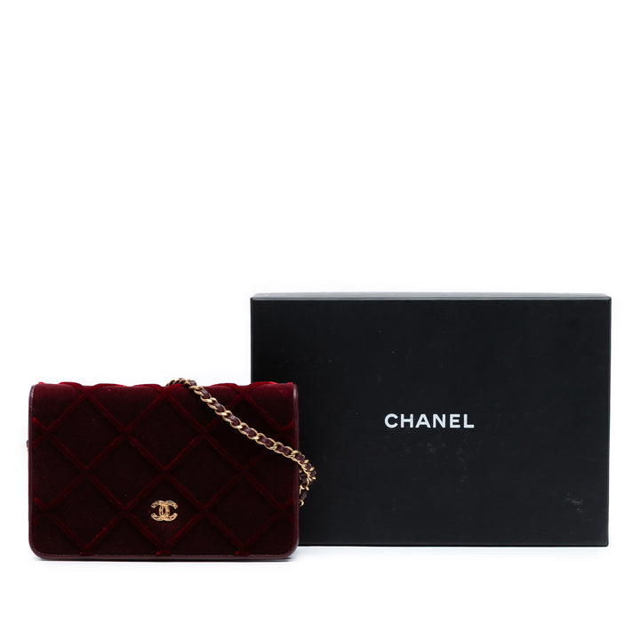 Chanel CC Quilted Velours Wallet on Chain Rouge