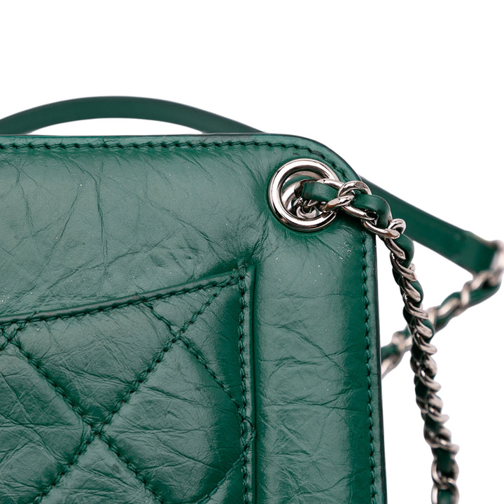 Chanel CC Matelassé froissé Cuir de veau Front Pocket Sac porté croisé