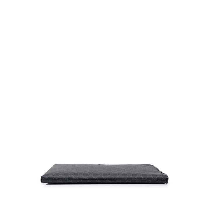 Gucci Pochette Interlocking G GG Supreme Noir – vue 3 – GABY PARIS