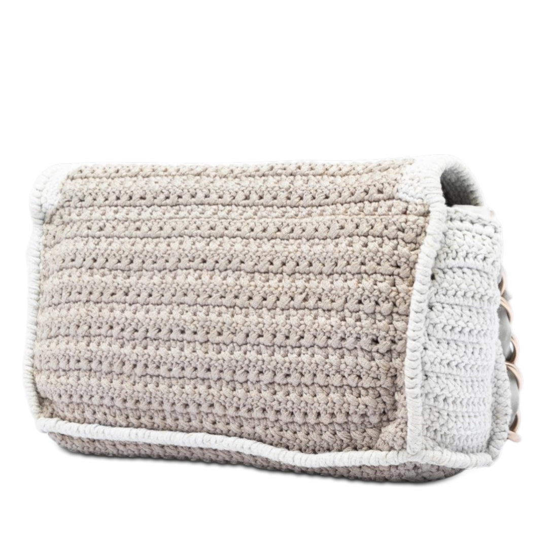 Chanel Crochet Camellia à rabat
