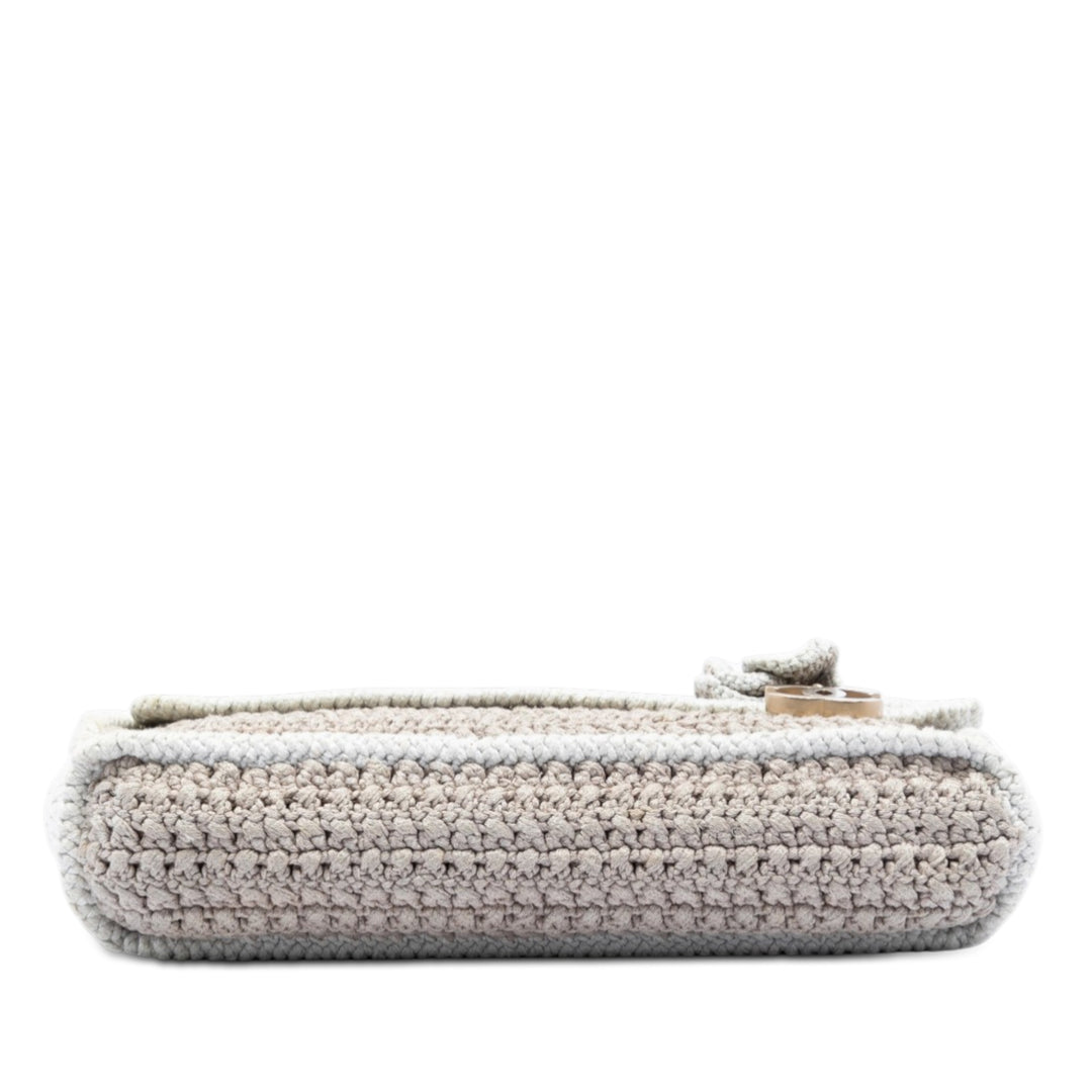 Chanel Crochet Camellia à rabat