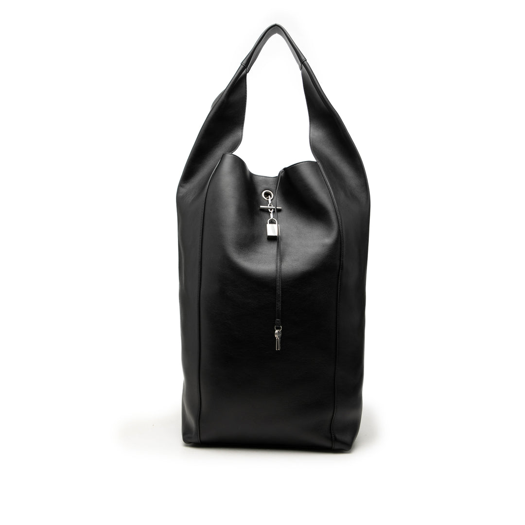 Saint Laurent Souple Tanger Hobo Grand Cuir de veau Noir – vue principale – GABY PARIS