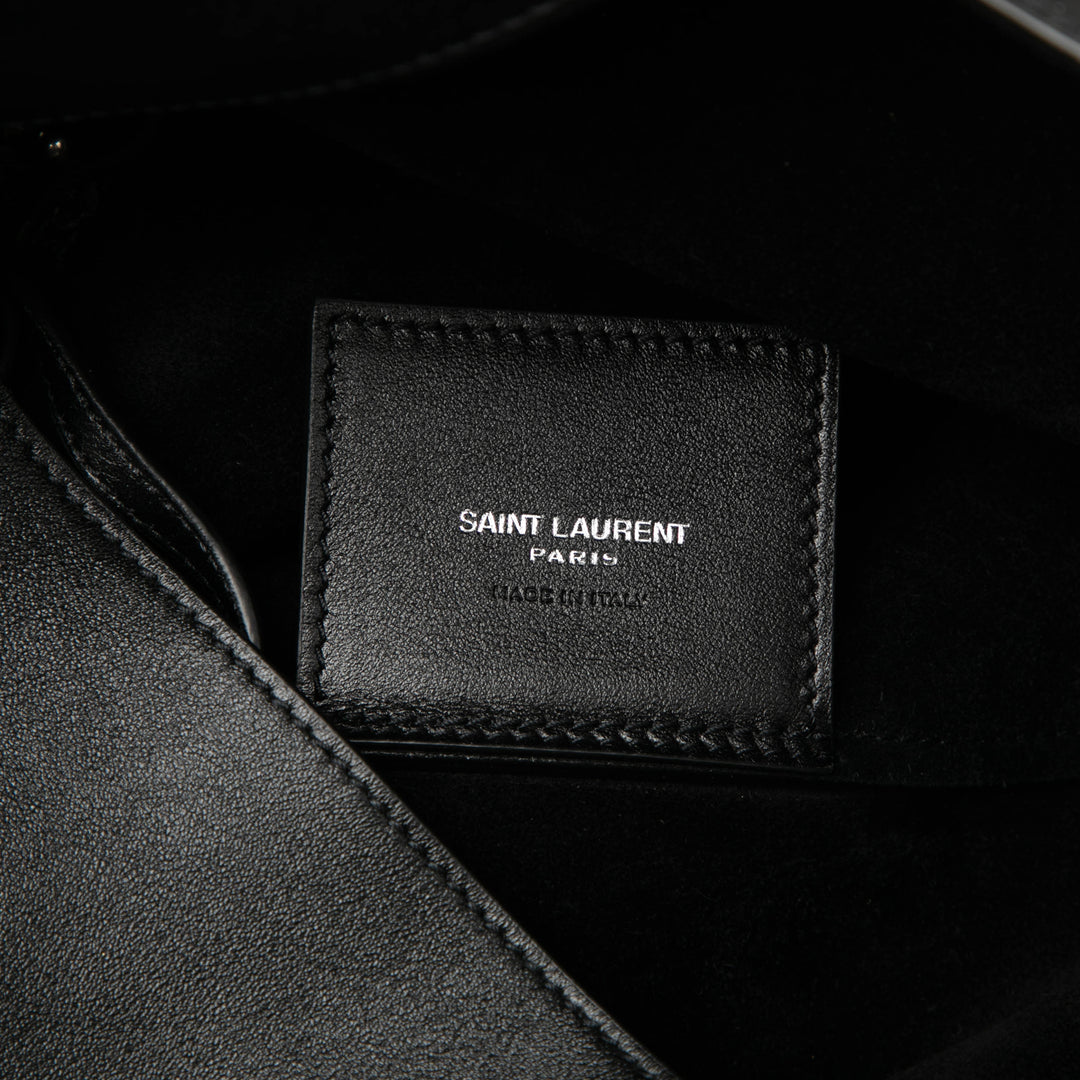 Saint Laurent Souple Tanger Hobo Grand Cuir de veau Noir – vue 5 – GABY PARIS
