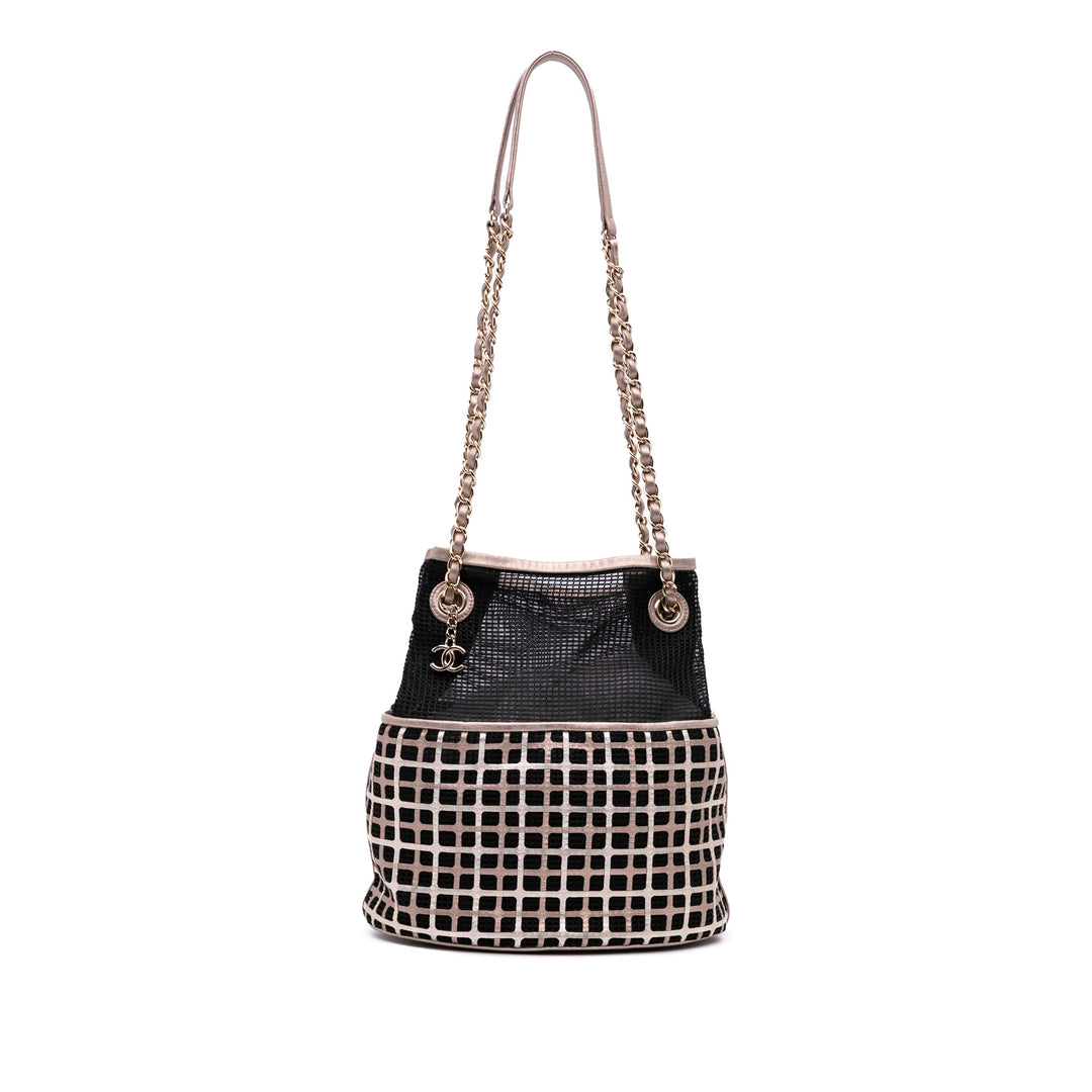 CC Mesh and Metallic Calfskin Bucket Bag Black - Gaby Paris