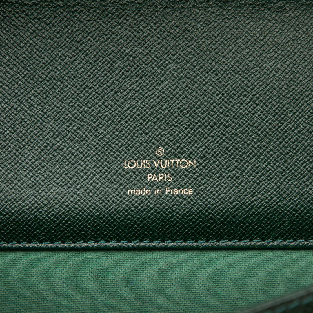 Louis Vuitton Taiga Serviette Kourad Porte-documents